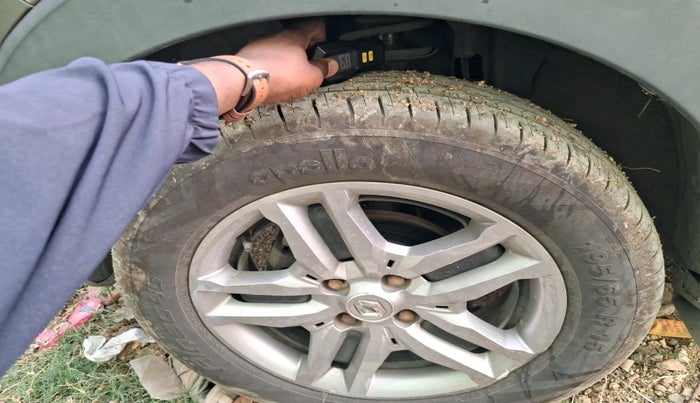 2022 Renault TRIBER RXZ, Petrol, Manual, 41,619 km, tyre