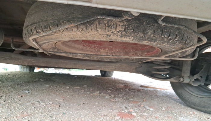 2022 Renault TRIBER RXZ, Petrol, Manual, 41,619 km, tyre