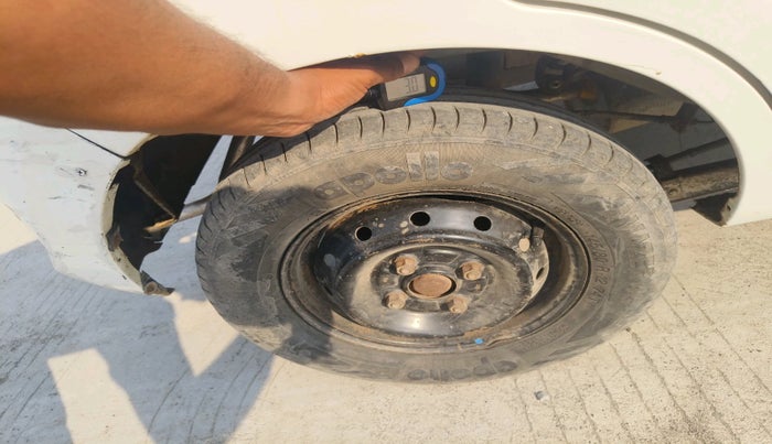 2016 Maruti Alto 800 LXI, Petrol, Manual, 85,000 km, tyre