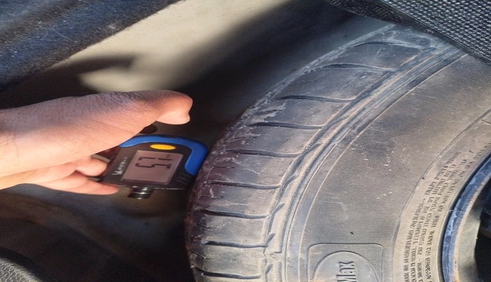 2018 Honda WR-V 1.2L I-VTEC VX MT, Petrol, Manual, 1,77,550 km, tyre