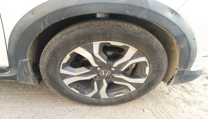 2018 Honda WR-V 1.2L I-VTEC VX MT, Petrol, Manual, 1,77,550 km, tyre