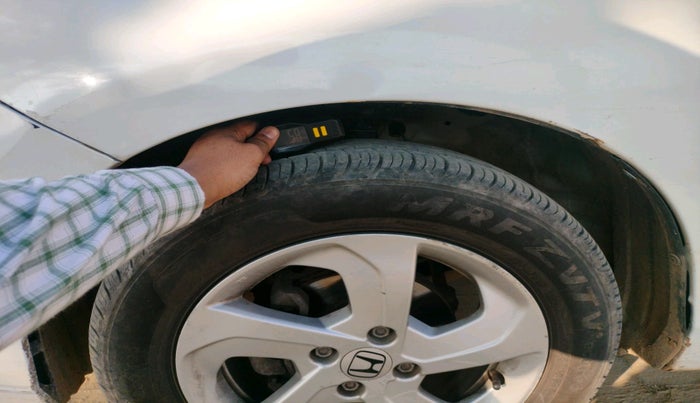 2019 Honda Amaze 1.2L I-VTEC S, Petrol, Manual, 1,16,771 km, tyre