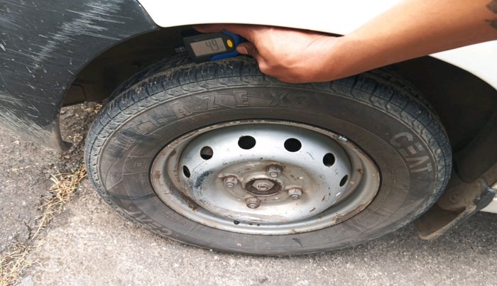 2011 Maruti Alto LXI, Petrol, Manual, 1,76,630 km, tyre