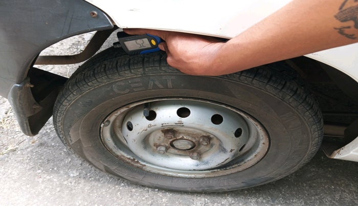 2011 Maruti Alto LXI, Petrol, Manual, 1,76,630 km, tyre