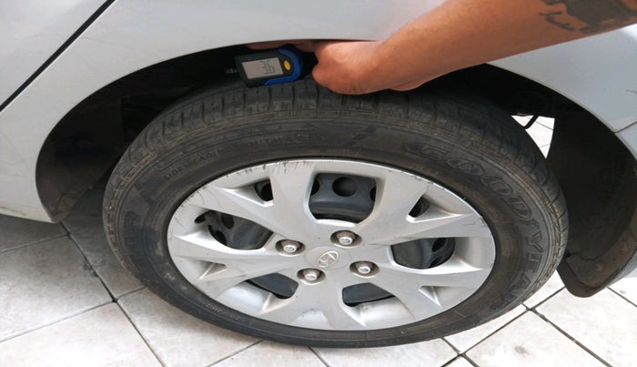 2014 Hyundai Grand i10 MAGNA 1.2 KAPPA VTVT, Petrol, Manual, 27,554 km, tyre