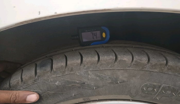 2013 Maruti Ritz VDI, Diesel, Manual, 85,635 km, tyre