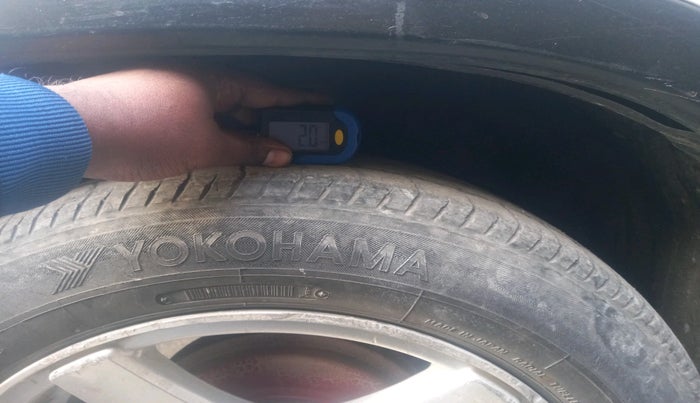 2021 Maruti Vitara Brezza LXI, CNG, Manual, 30,450 km, tyre