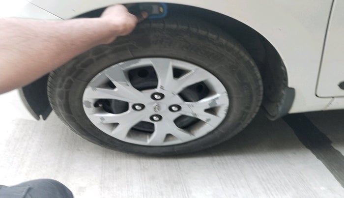 2016 Hyundai Grand i10 SPORTZ 1.2 KAPPA VTVT, Petrol, Manual, 84,034 km, tyre