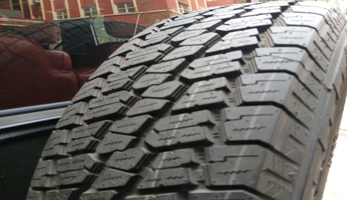 2023 Mahindra Thar LX P 2WD AT HT, Petrol, Automatic, 24,245 km, tyre