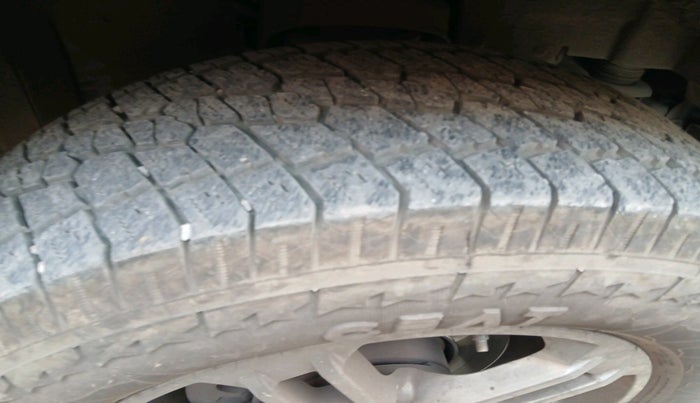 2023 Mahindra Thar LX P 2WD AT HT, Petrol, Automatic, 24,245 km, tyre