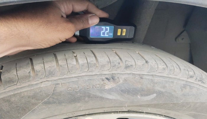 2020 Hyundai VENUE SX PLUS 1.0 TURBO DCT, Petrol, Automatic, 49,625 km, tyre