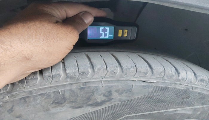 2020 Hyundai VENUE SX PLUS 1.0 TURBO DCT, Petrol, Automatic, 49,625 km, tyre