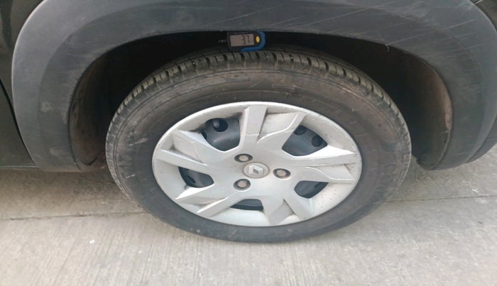 2023 Renault Kwid RXT 1.0 AMT, Petrol, Automatic, 42,043 km, tyre