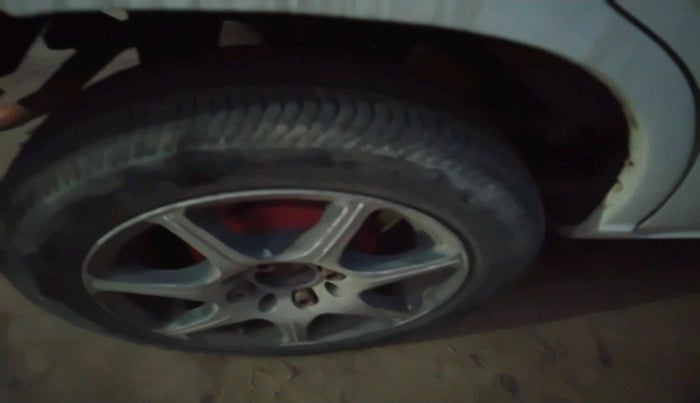 2012 Maruti Alto K10 VXI, Petrol, Manual, 72,479 km, tyre