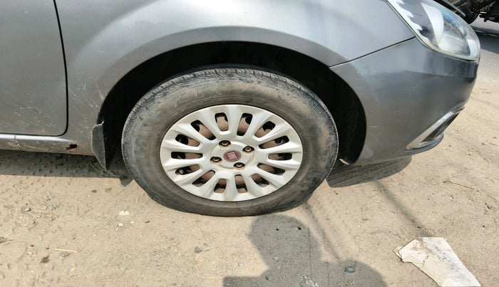 2015 Fiat Punto EVO DYNAMIC 1.2, CNG, Manual, 86,052 km, tyre