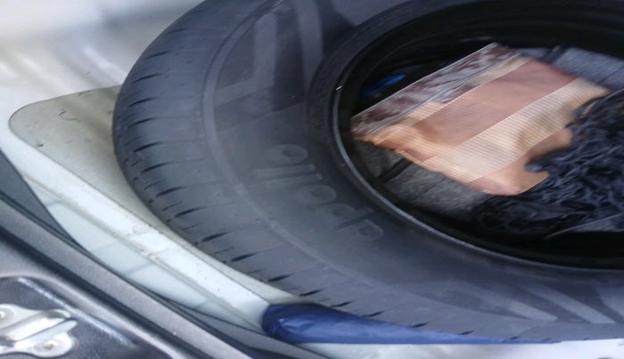 2021 Hyundai Creta SX 1.5 PETROL, Petrol, Manual, 37,051 km, tyre