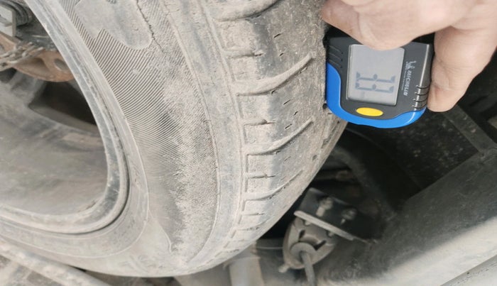 2018 Tata Hexa XTA 4X2 7 STR, Diesel, Automatic, 89,988 km, tyre