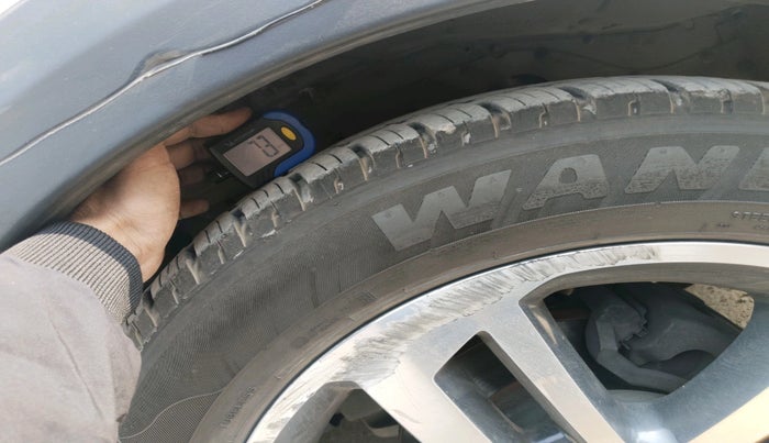 2018 Tata Hexa XTA 4X2 7 STR, Diesel, Automatic, 89,988 km, tyre