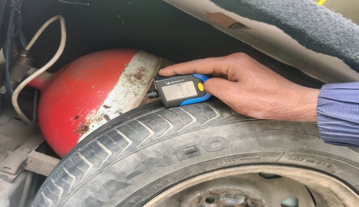 2012 Hyundai Santro Xing GLS, Petrol, Manual, 7,035 km, tyre