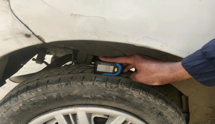 2012 Hyundai Santro Xing GLS, Petrol, Manual, 7,035 km, tyre