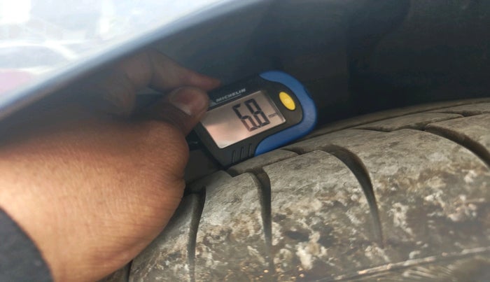 2024 BYD Seal  Premium, Electric, Automatic, 29,000 km, tyre