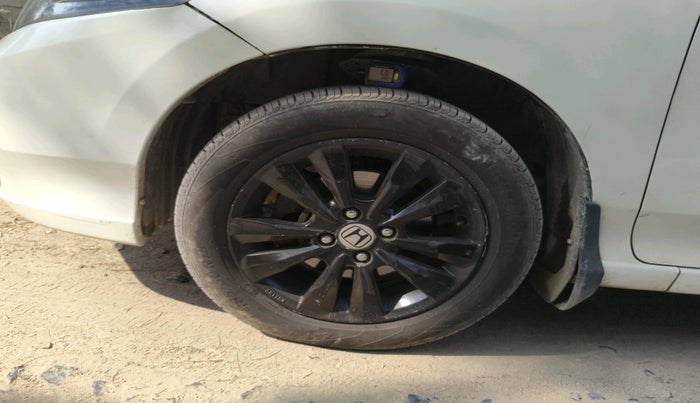 2013 Honda City 1.5L I-VTEC V MT, Petrol, Manual, 75,426 km, tyre