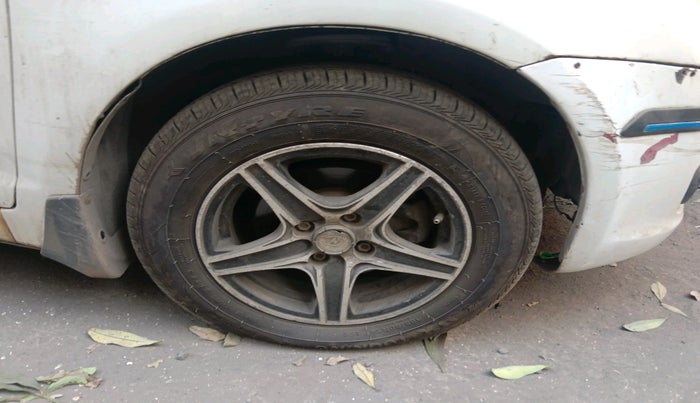 2011 Maruti Swift VDI, Diesel, Manual, 1,14,925 km, tyre