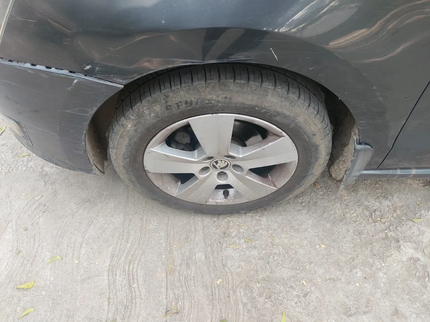 2018 Skoda Rapid AMBITION 1.5 TDI AT, Diesel, Automatic, 1,89,968 km, tyre