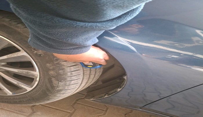 2018 Maruti Ciaz ALPHA  AT 1.5 SHVS PETROL, Petrol, Automatic, 1,37,820 km, tyre