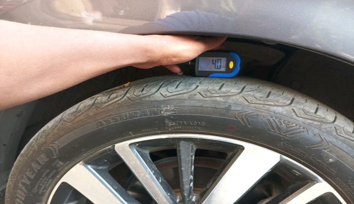 2021 Honda City 1.5L I-VTEC ZX, Petrol, Manual, 44,314 km, tyre