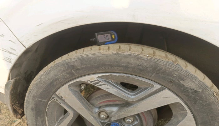 2023 Hyundai AURA SX 1.2 CNG, Petrol, Manual, 54,736 km, tyre