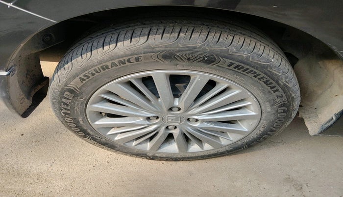 2021 Honda City 1.5L I-VTEC V CVT 5TH GEN, Petrol, Automatic, 29,370 km, tyre