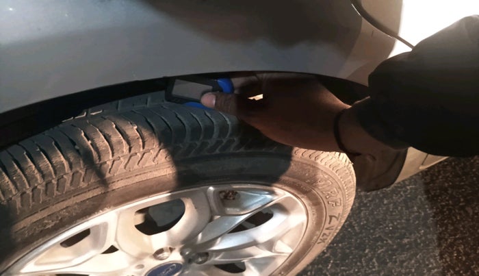 2015 Ford Ecosport TITANIUM 1.5L PETROL AT, Petrol, Automatic, 78,380 km, tyre