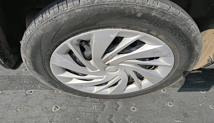 2021 Maruti Ertiga VXI CNG, Petrol, Manual, 31,312 km, tyre