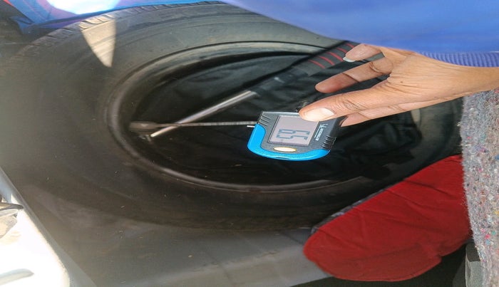 2022 Tata PUNCH ADVENTURE MT, Petrol, Manual, 73,671 km, tyre