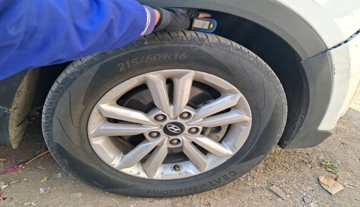 2018 Hyundai Creta SX PLUS 1.6 DIESEL, Diesel, Manual, 1,14,191 km, tyre