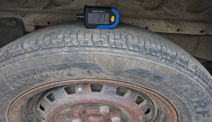 2012 Mahindra Xylo D4, Diesel, Manual, 1,34,480 km, tyre