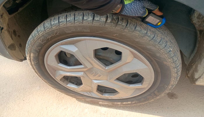 2021 Renault Kiger RXL MT, Petrol, Manual, 83,303 km, tyre