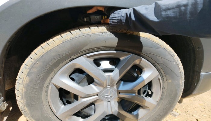 2023 CITROEN C3 Feel 1.2 Turbo Dual Tone, Petrol, Manual, 14,322 km, tyre