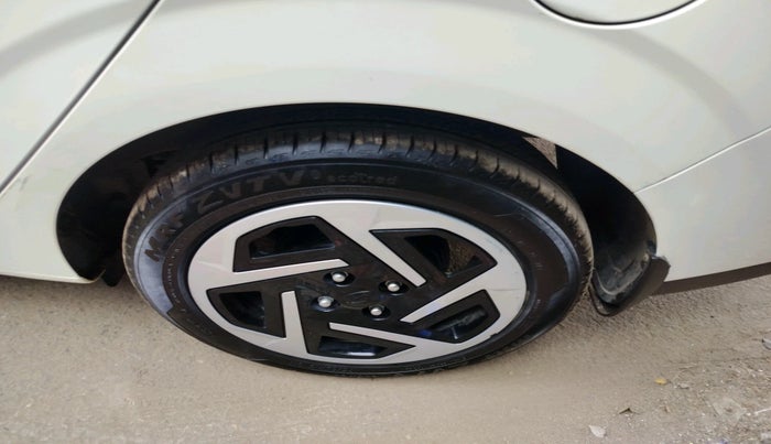 2023 Hyundai AURA S 1.2, Petrol, Manual, 7,010 km, tyre