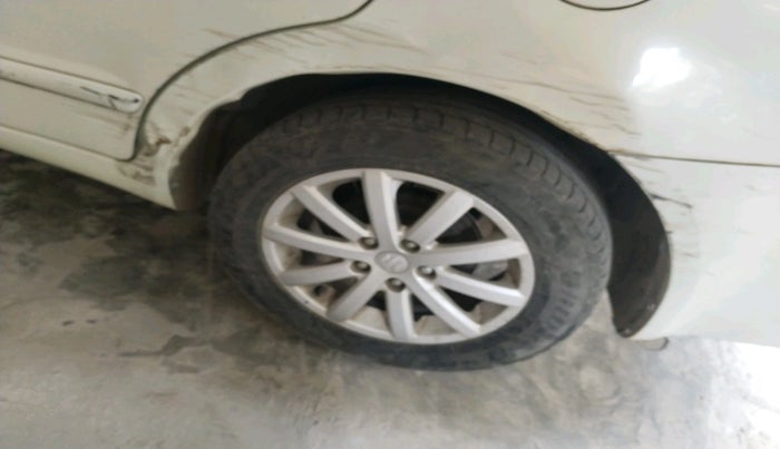 2011 Maruti SX4 ZXI, Petrol, Manual, 73,156 km, tyre