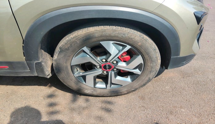 2021 KIA SONET GTX PLUS 1.0 DCT, Petrol, Automatic, 31,087 km, tyre