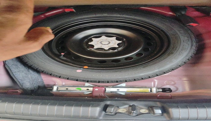 2014 Hyundai Grand i10 ASTA 1.2 KAPPA VTVT, Petrol, Manual, 44,610 km, tyre