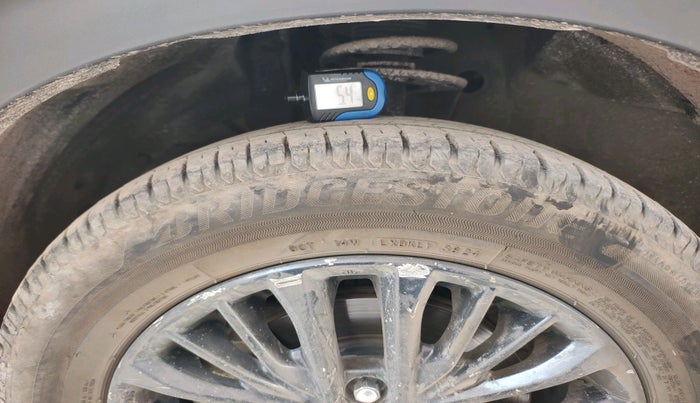 2019 Maruti XL6 ALPHA MT, Petrol, Manual, 97,131 km, tyre