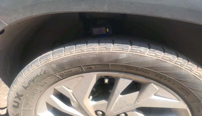 2023 Hyundai Creta SX EXECUTIVE 1.5 PETROL, Petrol, Manual, 40,463 km, tyre