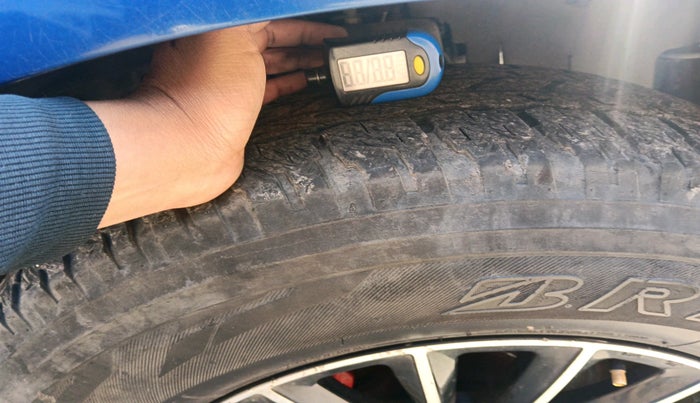 2016 Mahindra Scorpio S4, Diesel, Manual, 1,07,256 km, tyre