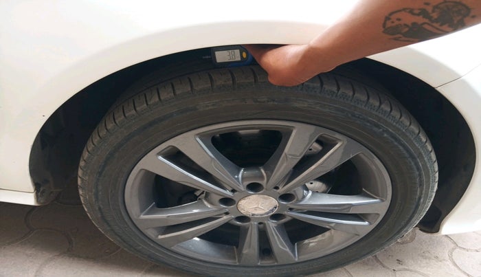 2013 Mercedes Benz E Class E 250 CDI AVANTGARDE, Diesel, Automatic, 89,250 km, tyre