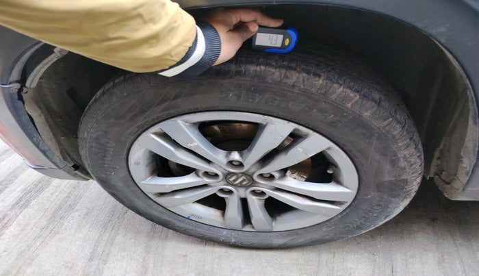 2017 Maruti Vitara Brezza ZDI PLUS, Diesel, Manual, 1,28,061 km, tyre