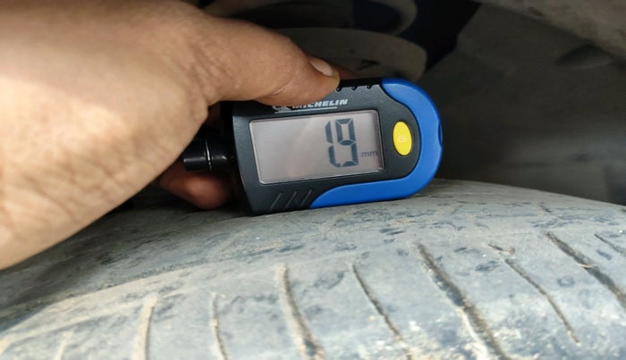 2020 Ford Ecosport TREND 1.5L PETROL, Petrol, Manual, 1,08,163 km, tyre