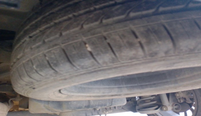 2021 MG HECTOR PLUS SELECT 2.0 DIESEL TURBO MT 7-STR, Diesel, Manual, 92,438 km, tyre